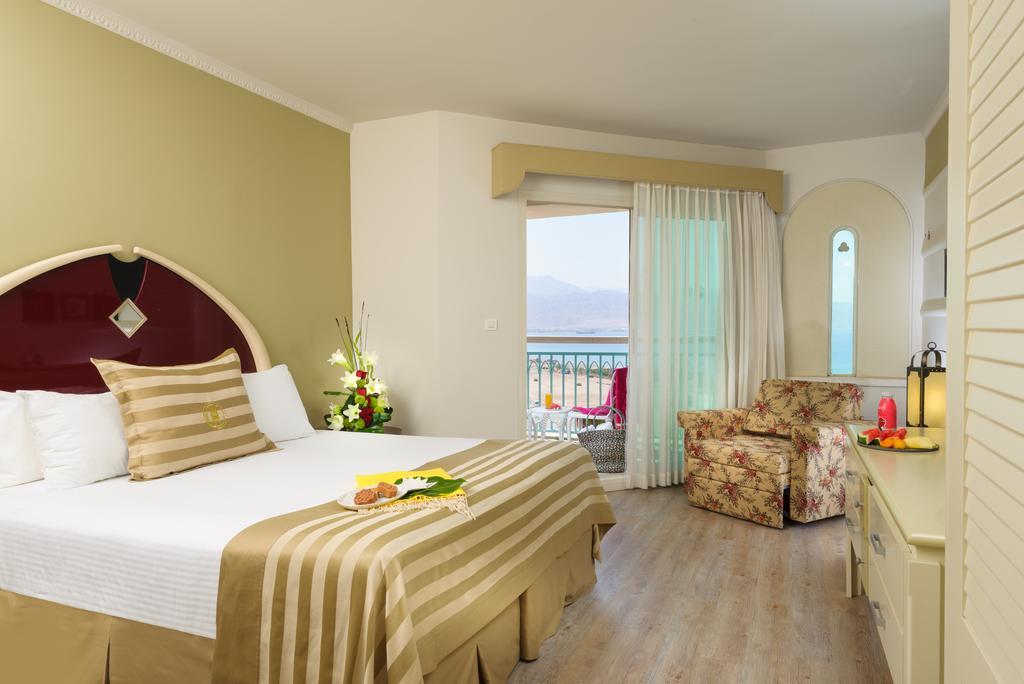 Herods Boutique Eilat A Premium Collection By Fattal Hotels Habitación foto A room at the Dead Sea Spa Magdiel