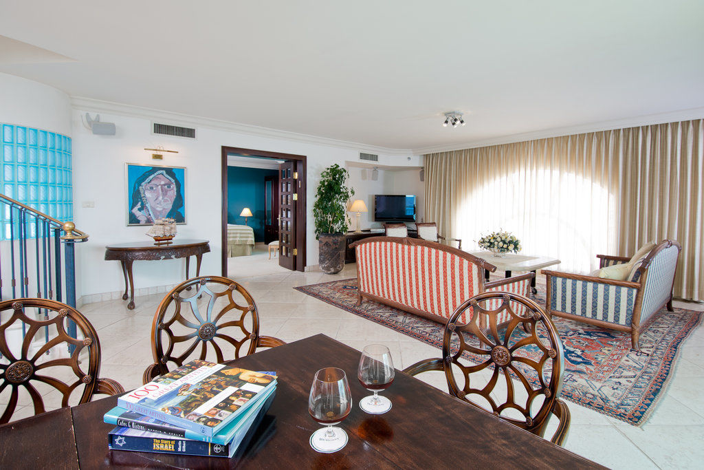 Herods Boutique Eilat A Premium Collection By Fattal Hotels Exterior foto Suite at the hotel